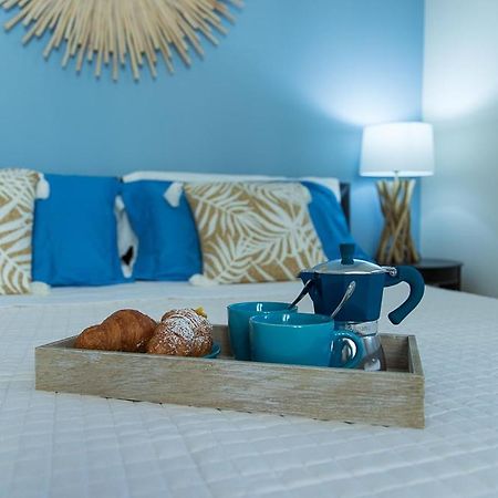 Zara D'Amare a Pesaro 10 metri dalla spiaggia by Yohome Bagian luar foto