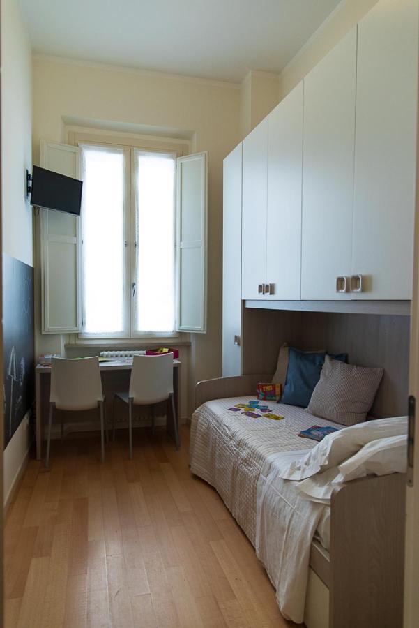Zara D'Amare a Pesaro 10 metri dalla spiaggia by Yohome Bagian luar foto
